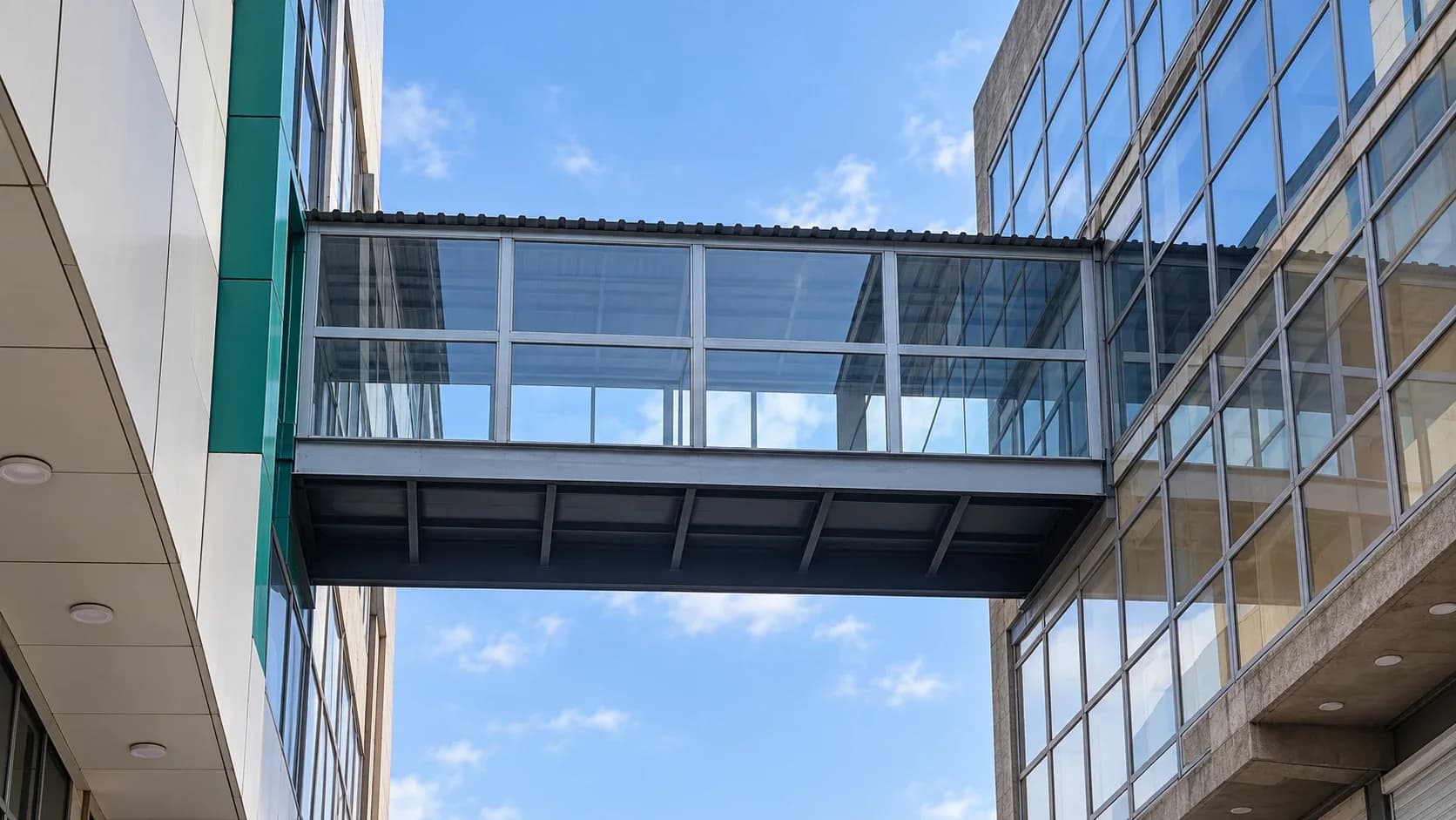 Connecting bridge steel structure project