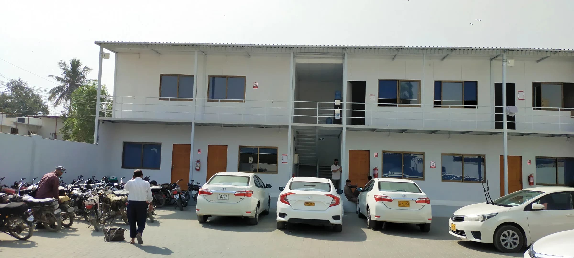 Fabricated light gauge steel building